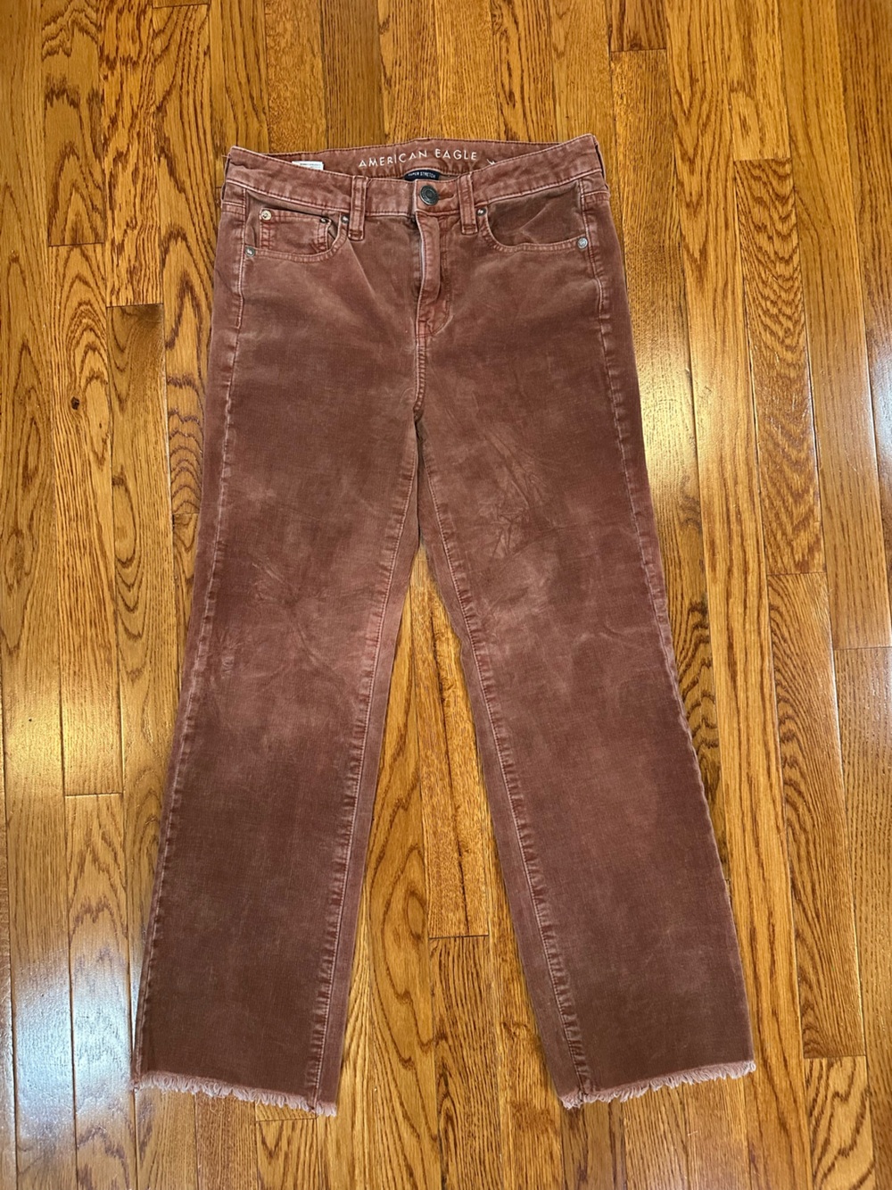 American Eagle red brown cropped straight leg corduroy pants women’s size 4 EUC